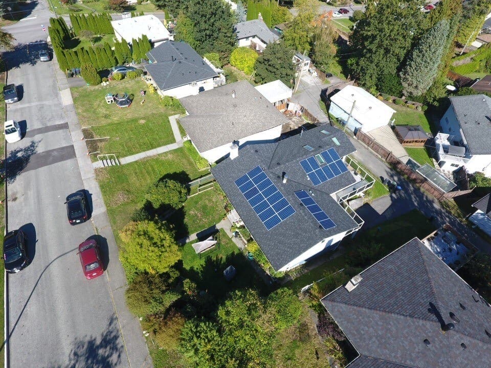 Solar panels roofing Vancouver BC